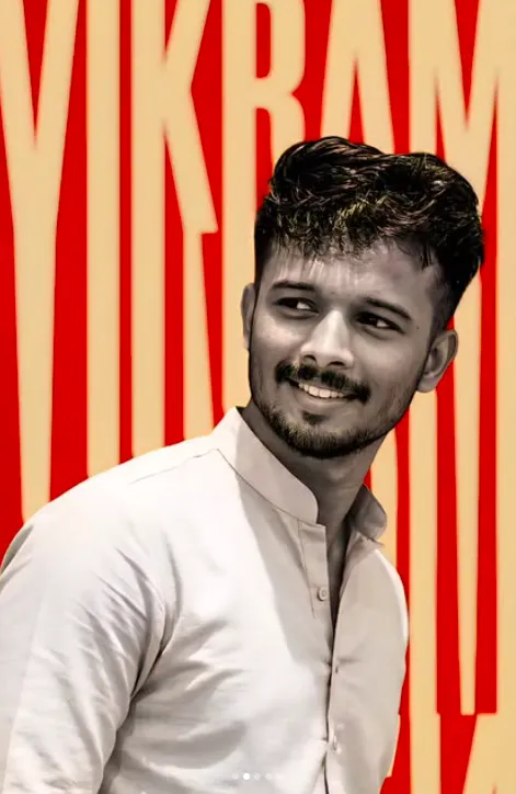 Ajmal Red Editorial - Gemini & chatgpt Image AI Prompt