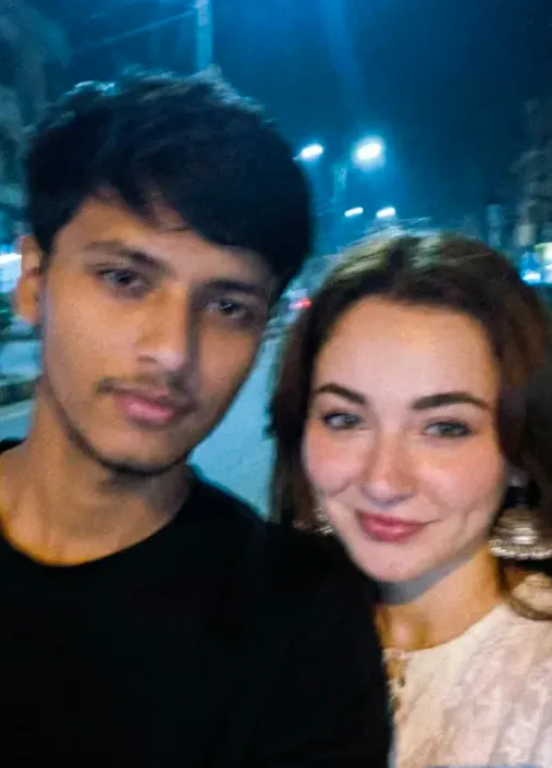 Midnight Blur Selfie - Free AI Art Prompt