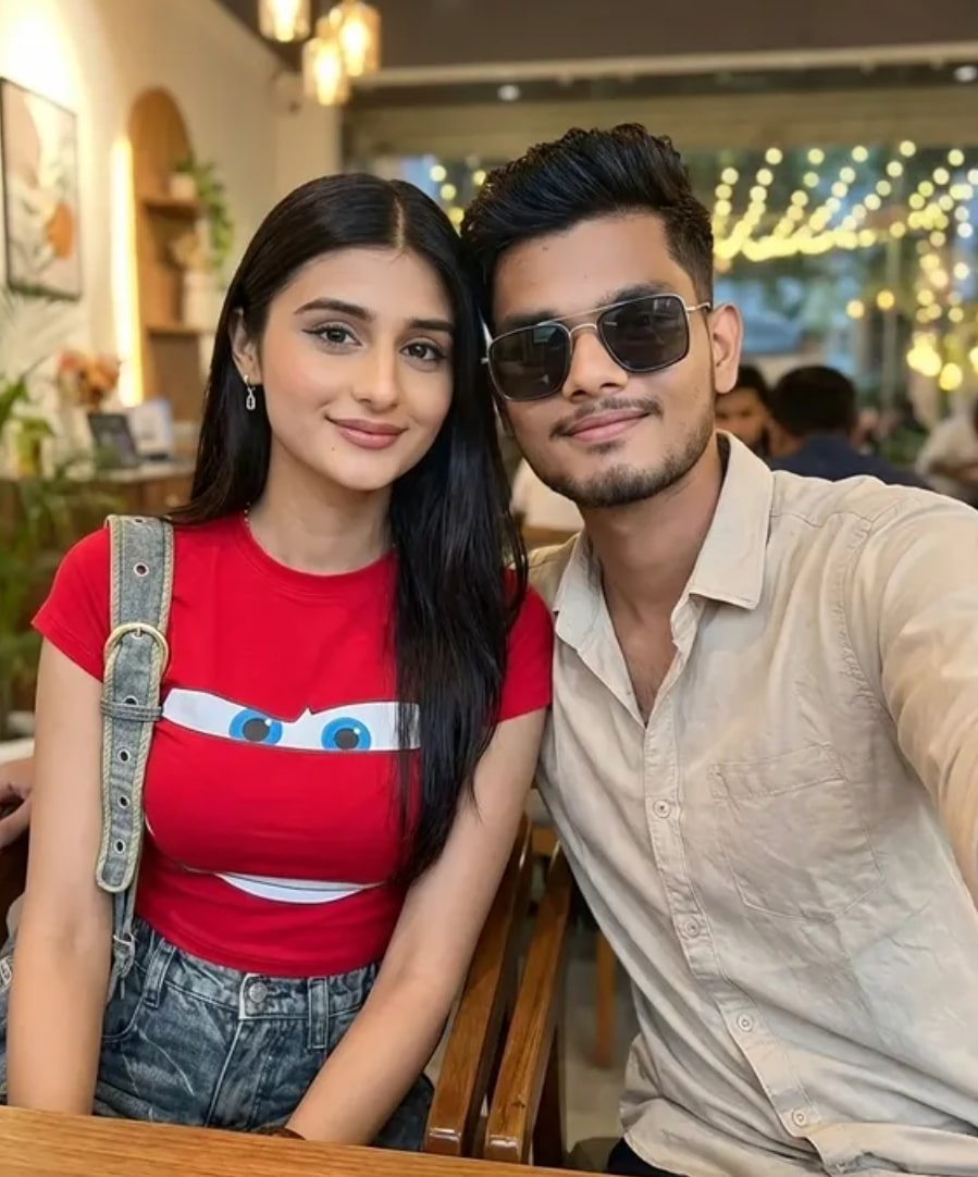 Ultra-Realistic Photo With Payal Gaming - AI Prompt