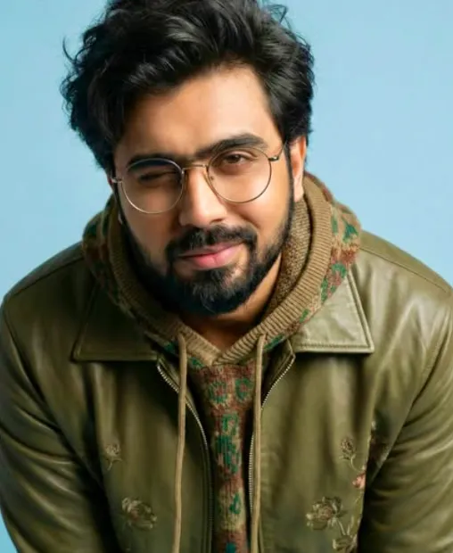 Wink of Confidence - Free AI Art Prompt